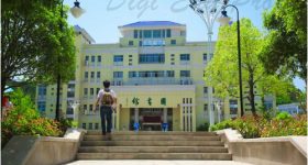 Hubei_University_of_Medicine-campus4