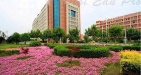 Shaanxi_University_of_Chinese_Medicine-campus1